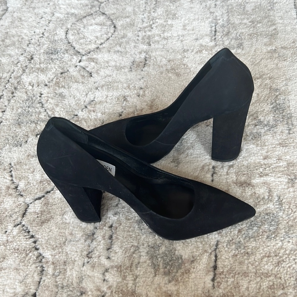 Steve Madden Black Suede Heels